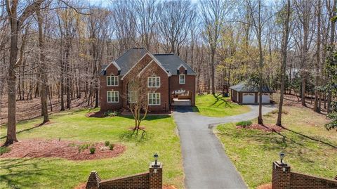 Homes For Sale - 2193 Berkley Lane<br/> Randolph County, Asheboro, NC 27205