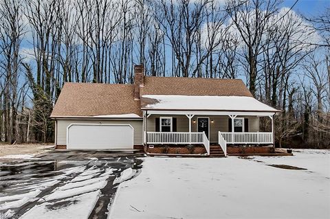 Homes For Sale - 5731 Coble Church Road<br/> Julian, NC 27283