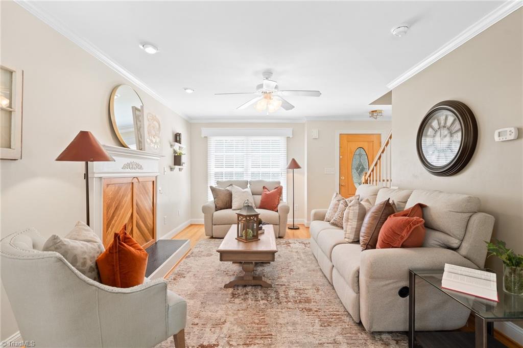 3436 Candlebrook Court