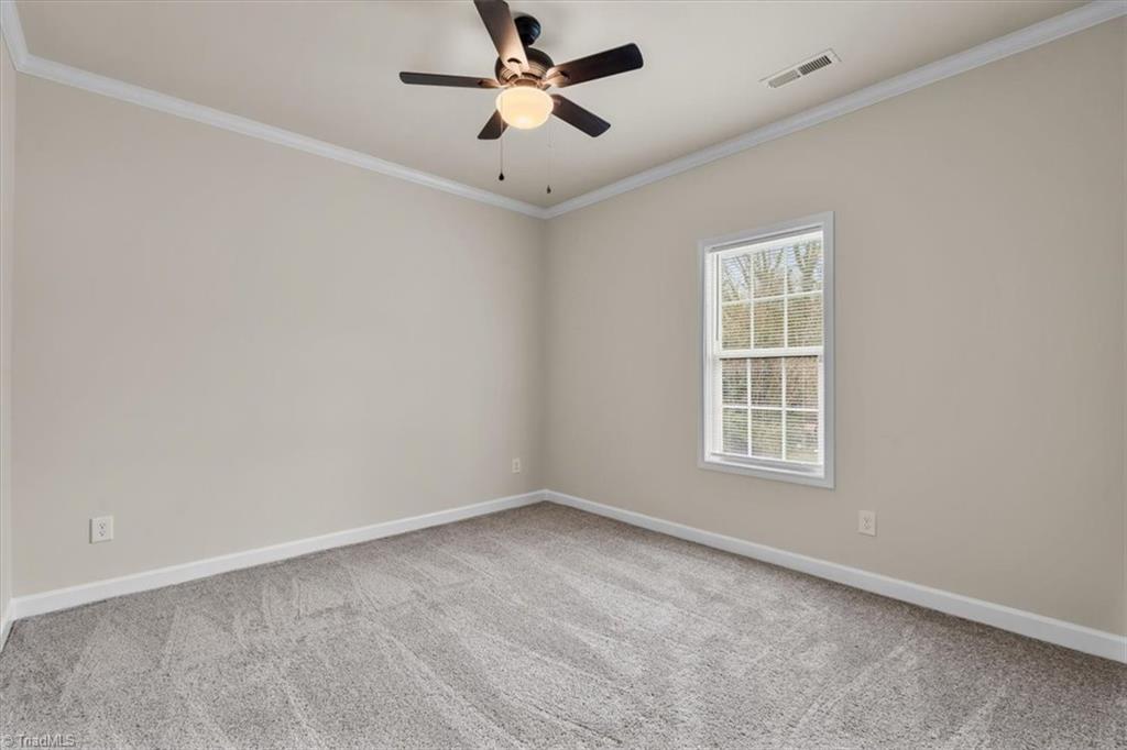 900 Putnam Street, High Point, North Carolina image 27