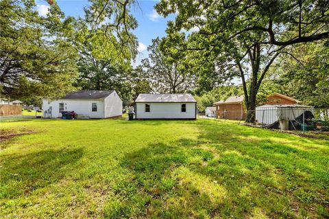 A home in Thomasville