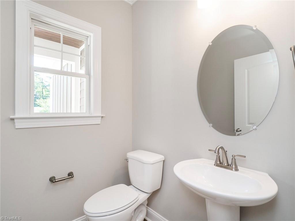 218 Engleman Avenue, Burlington, North Carolina image 23