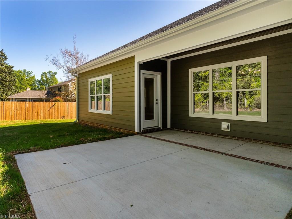 218 Engleman Avenue, Burlington, North Carolina image 40