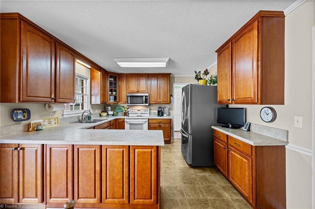 206 Cedarwood Drive, Salisbury, North Carolina image 10
