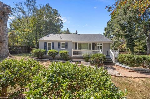 5807 Woodcliff Drive Greensboro NC 27410