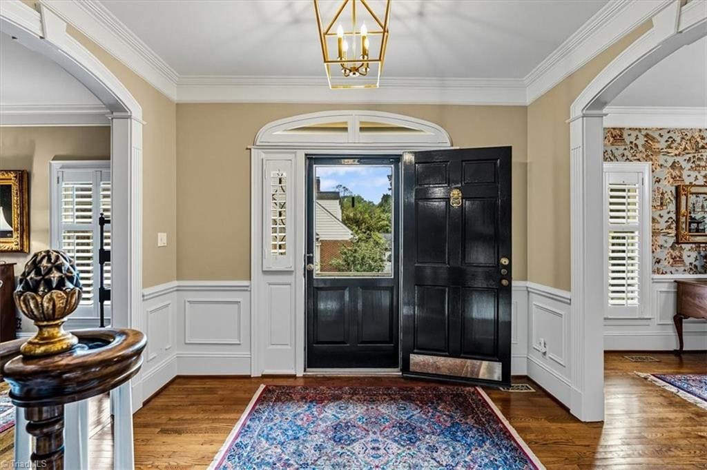 Photo of 2 Saint Augustine Square, Greensboro, NC 27408 (MLS # 1196193)