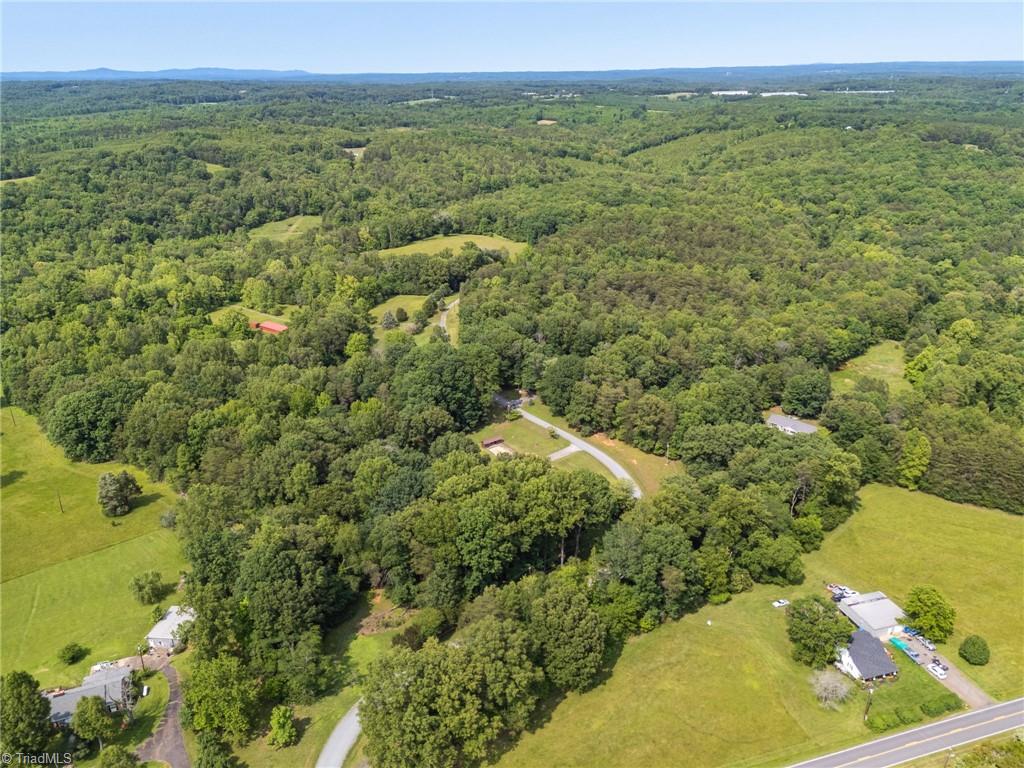 180 Mountain Valley Drive, Eden, North Carolina image 41