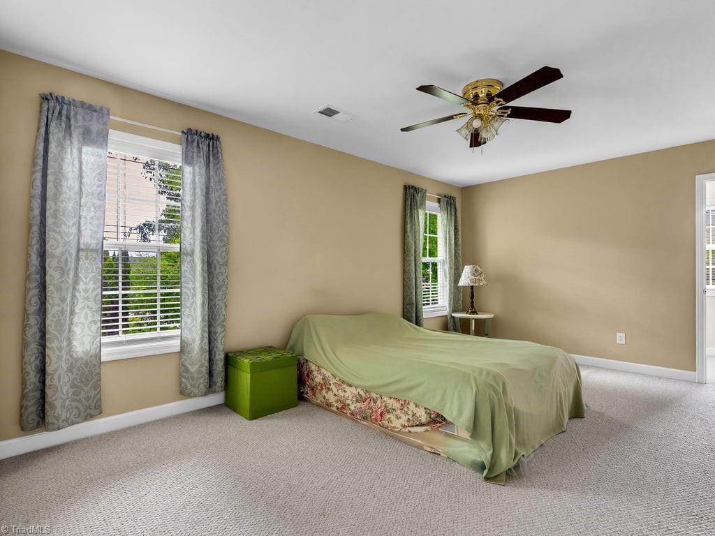 Winston-Salem, North Carolina 27104, United States, 5 Bedrooms Bedrooms, ,4 BathroomsBathrooms,Residential,Active,56684