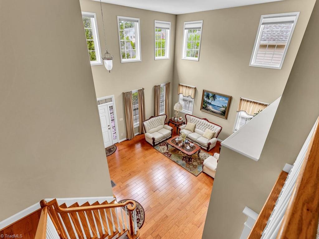 Winston-Salem, North Carolina 27104, United States, 5 Bedrooms Bedrooms, ,4 BathroomsBathrooms,Residential,Active,56684