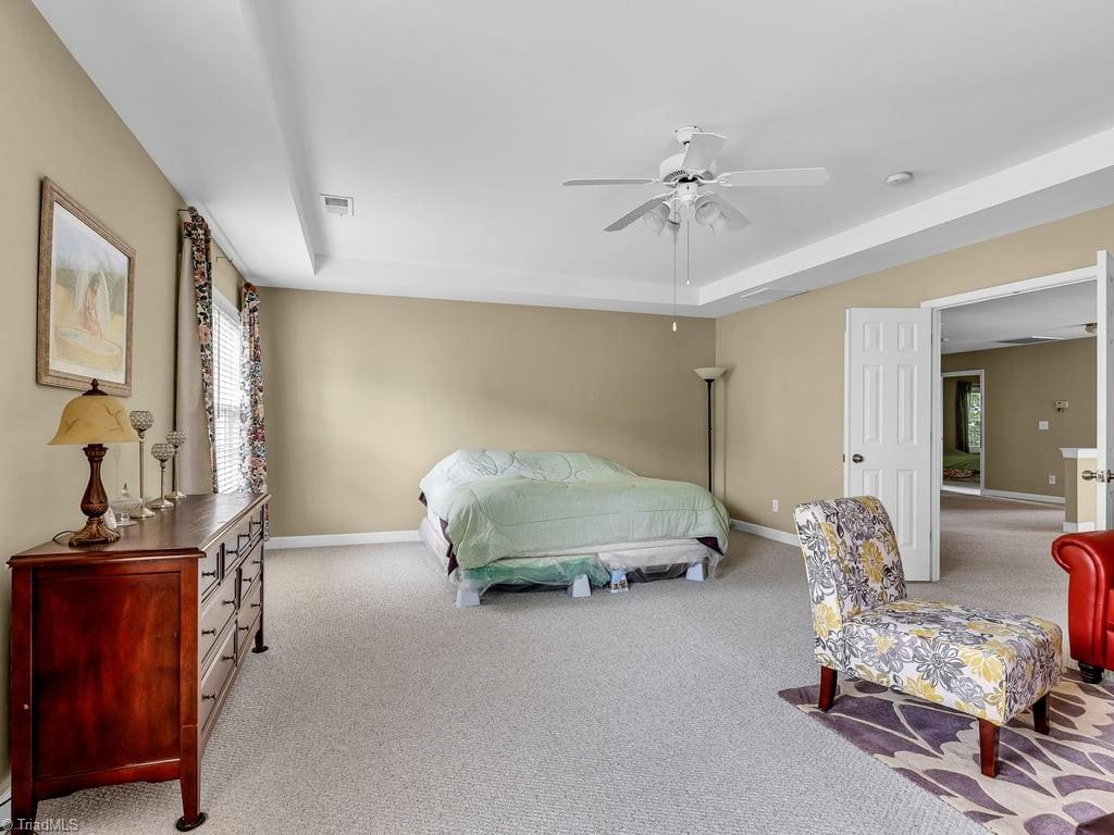 Winston-Salem, North Carolina 27104, United States, 5 Bedrooms Bedrooms, ,4 BathroomsBathrooms,Residential,Active,56684