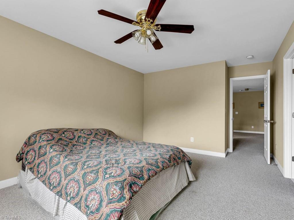 Winston-Salem, North Carolina 27104, United States, 5 Bedrooms Bedrooms, ,4 BathroomsBathrooms,Residential,Active,56684