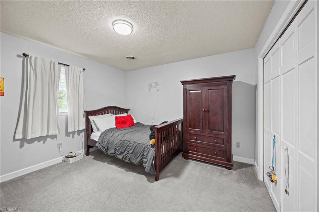 7213 Blackmoor Court, Kernersville, North Carolina image 8