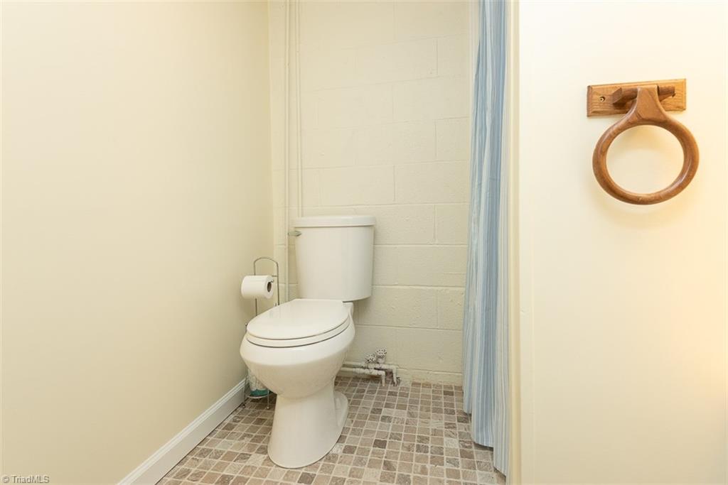 306 N Sixth Street, Mebane, North Carolina image 22