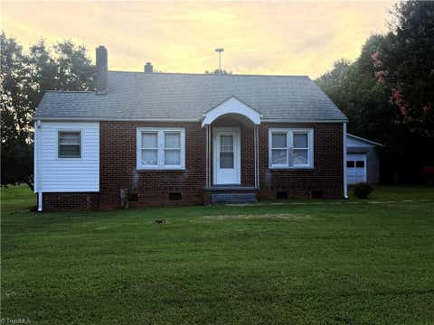Homes For Rent - 302 N 7th Avenue<br/> Mayodan, NC 27027