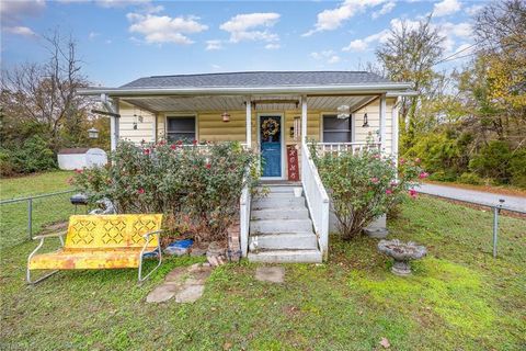 A home in Thomasville