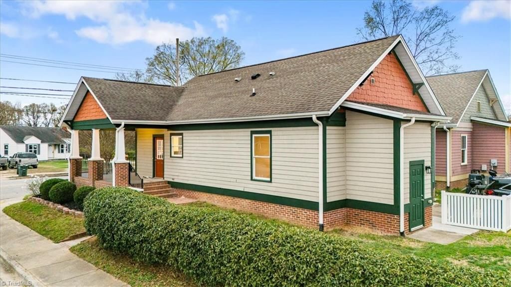 Photo of 2127 McConnell Road, Greensboro, NC 27401 (MLS # 1212077)