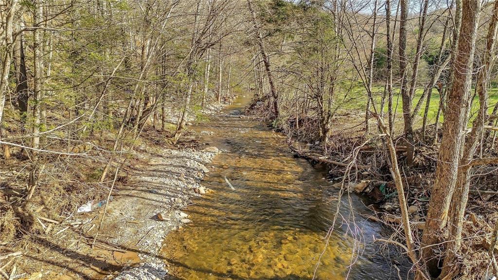 TBD Highlands Parkway, Mouth of Wilson, Virginia image 20