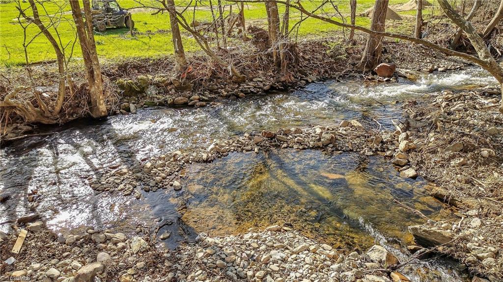 TBD Highlands Parkway, Mouth of Wilson, Virginia image 19