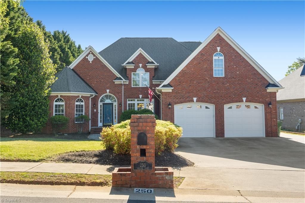 Photo of 250 Christi Lane, Kernersville, NC 27284 (MLS # 1219135)