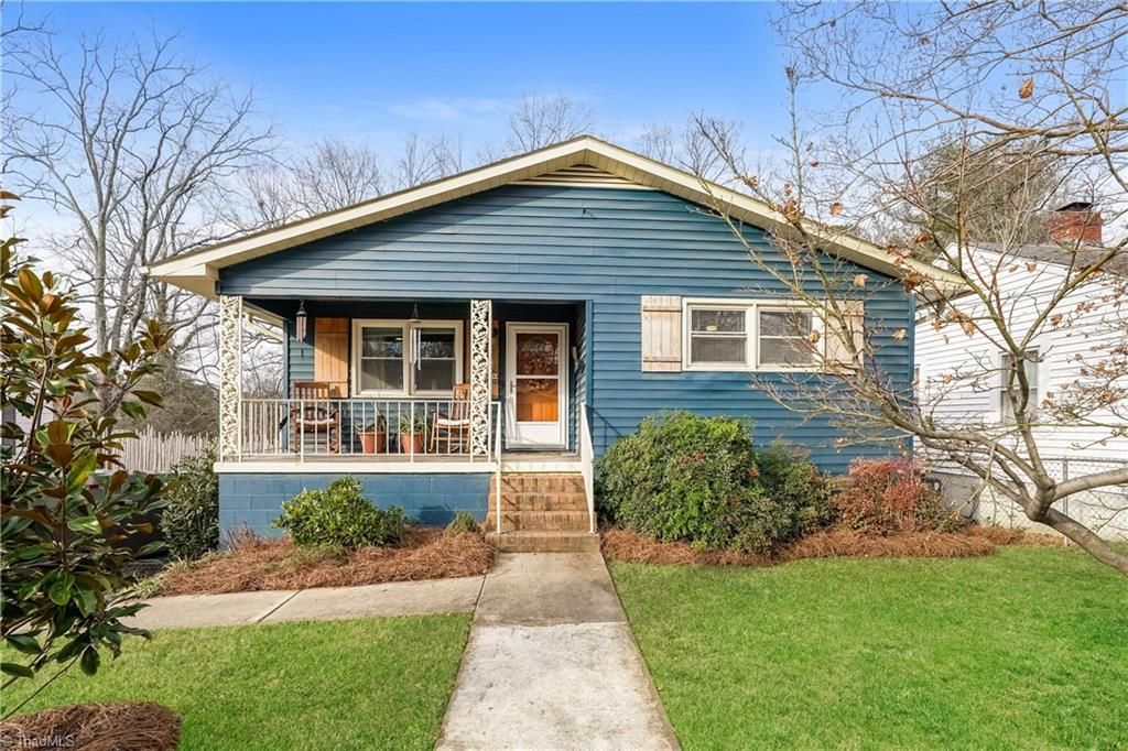 Photo of 1514 Lovett Street, Greensboro, NC 27403 (MLS # 1204063)