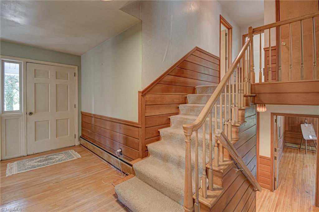 2701 Tudor Road