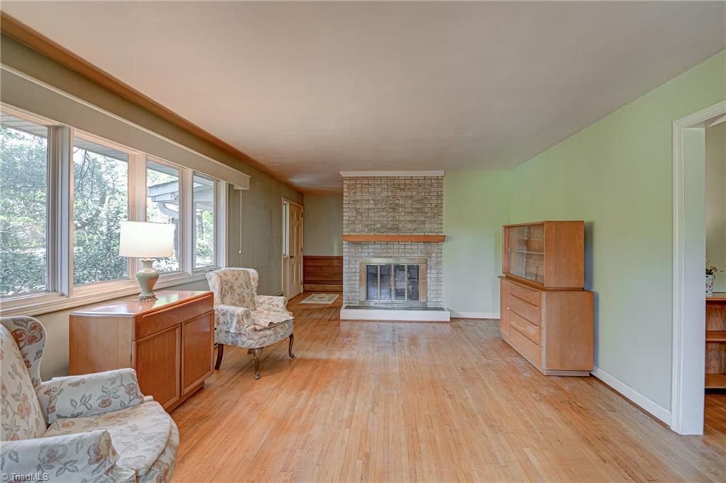 2701 Tudor Road