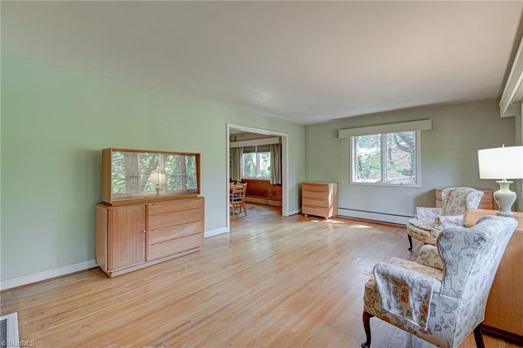 2701 Tudor Road