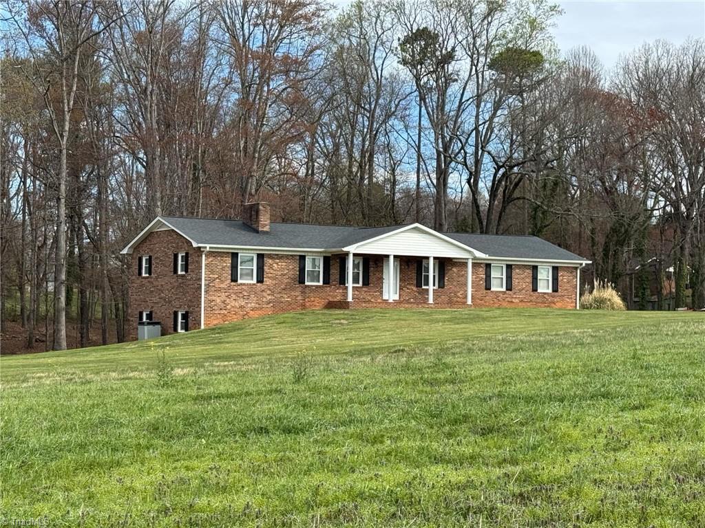 176 Edwards Blackburn Road, Elkin, North Carolina image 1