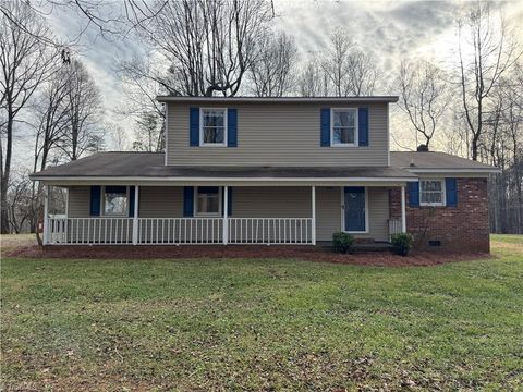 656 Hills Presbyterian Church Road Pilot Mountain NC 27041