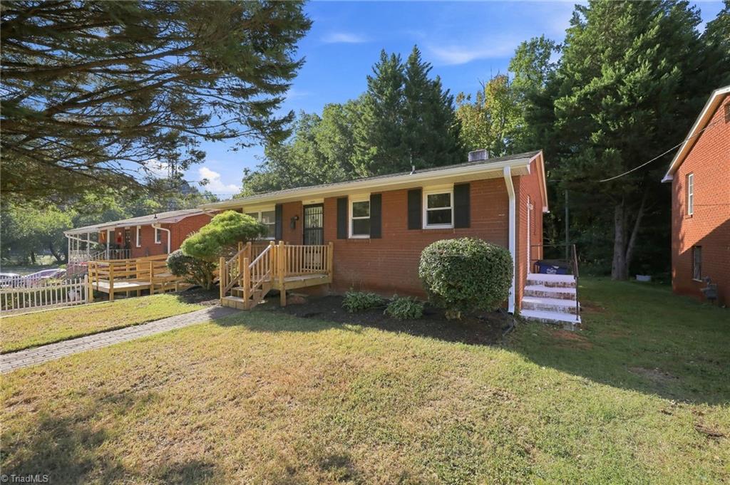 Photo of 1664 NE 23rd Street, Winston-Salem, NC 27105 (MLS # 1235511)
