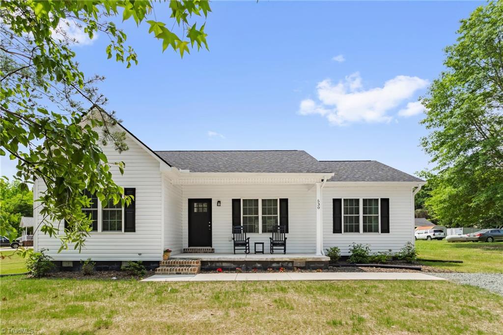 530 E Raleigh Avenue, Liberty, North Carolina image 1