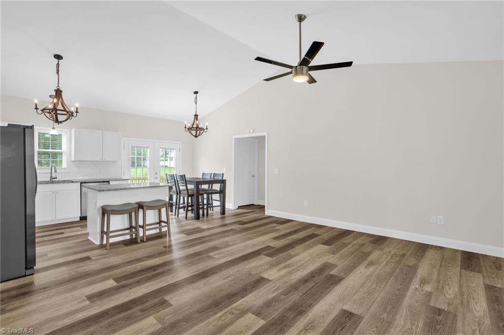 530 E Raleigh Avenue, Liberty, North Carolina image 4