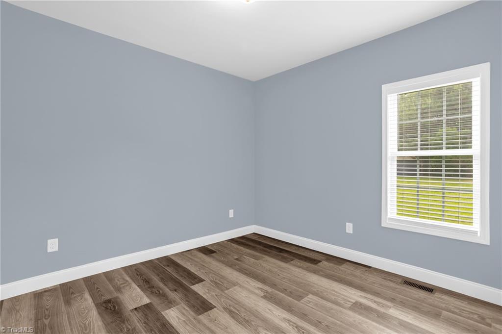 530 E Raleigh Avenue, Liberty, North Carolina image 22