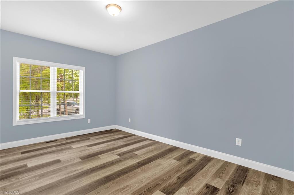 530 E Raleigh Avenue, Liberty, North Carolina image 19