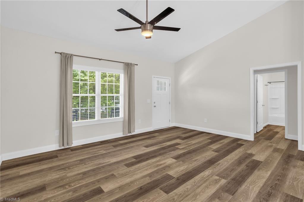 530 E Raleigh Avenue, Liberty, North Carolina image 6