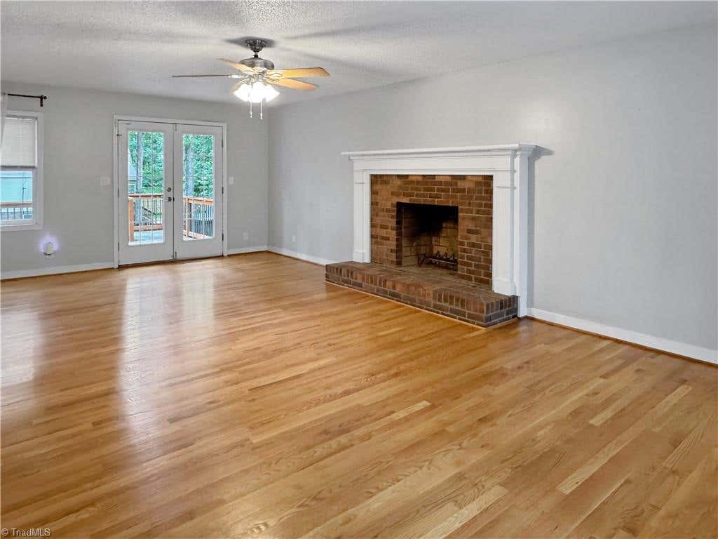 Photo of 5208 Bridge Pointe Drive, Clemmons, NC 27012 (MLS # 1225919)