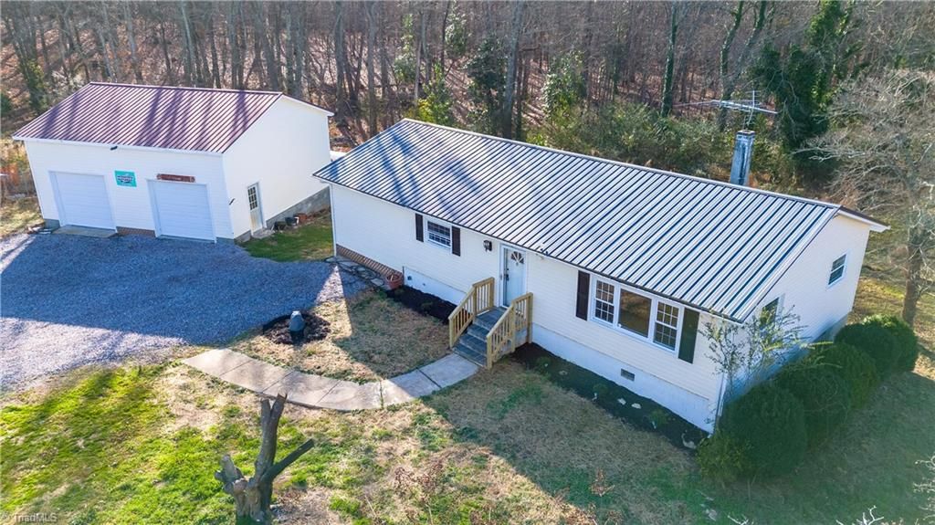 Photo of 4312 Happy Hollow Road, Asheboro, NC 27205 (MLS # 1203443)