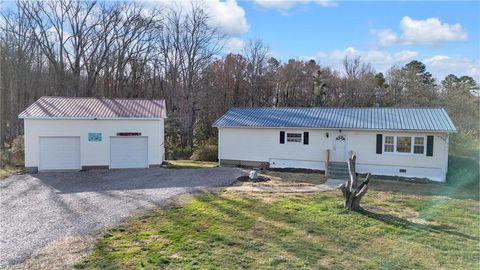 4312 Happy Hollow Road Asheboro NC 27205
