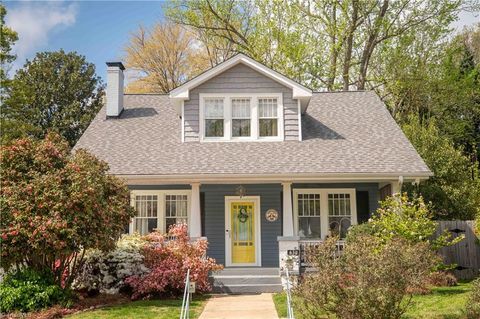 Photo of 630 Hunter Avenue, Winston-Salem, NC 27101 (MLS # 1214967)