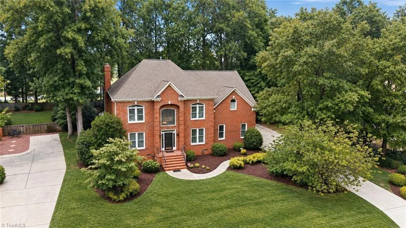 4911 Setter Court, photo 1 of 31