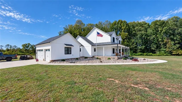 4199 Old Marlboro Road, photo 4 of 50