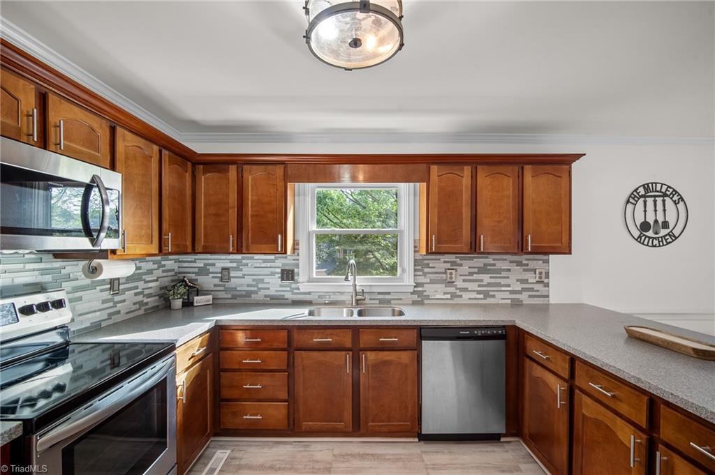 5008 Peppertree Road, Clemmons, North Carolina image 12