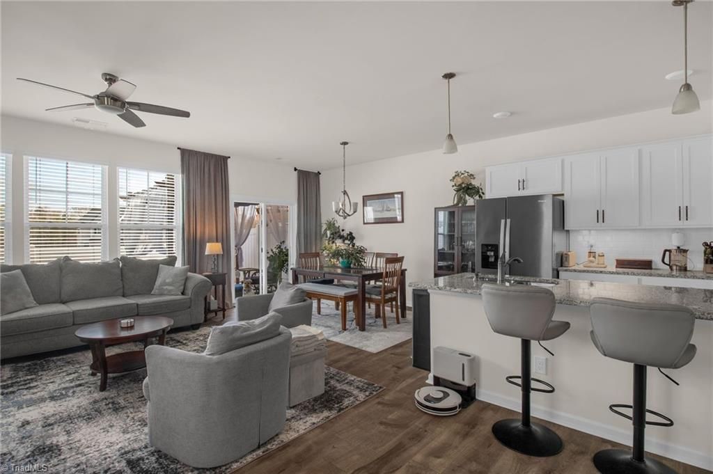 Photo of 1245 Evelynnview Lane, Kernersville, NC 27284 (MLS # 1213276)