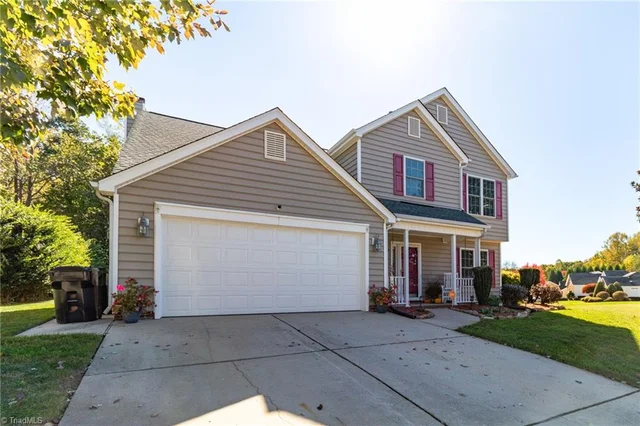 1707 Hanford Hills Road, photo 2 of 40