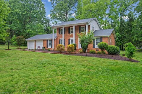 Homes For Sale - 1 Anson Circle<br/> Greensboro, NC 27407