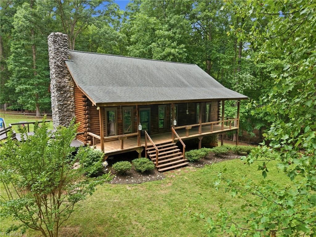 Photo of 7791 W US Highway 158, Reidsville, NC 27320 (MLS # 1221834)