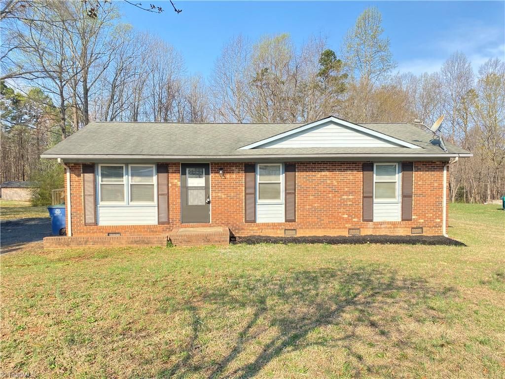 Photo of 268 Young Road, Stoneville, NC 27048 (MLS # 1212218)