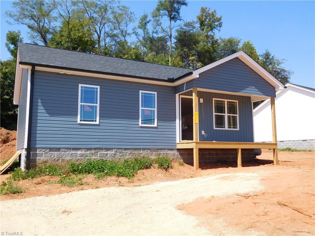 Photo of 415 N Scientific Street, High Point, NC 27260 (MLS # 1236028)