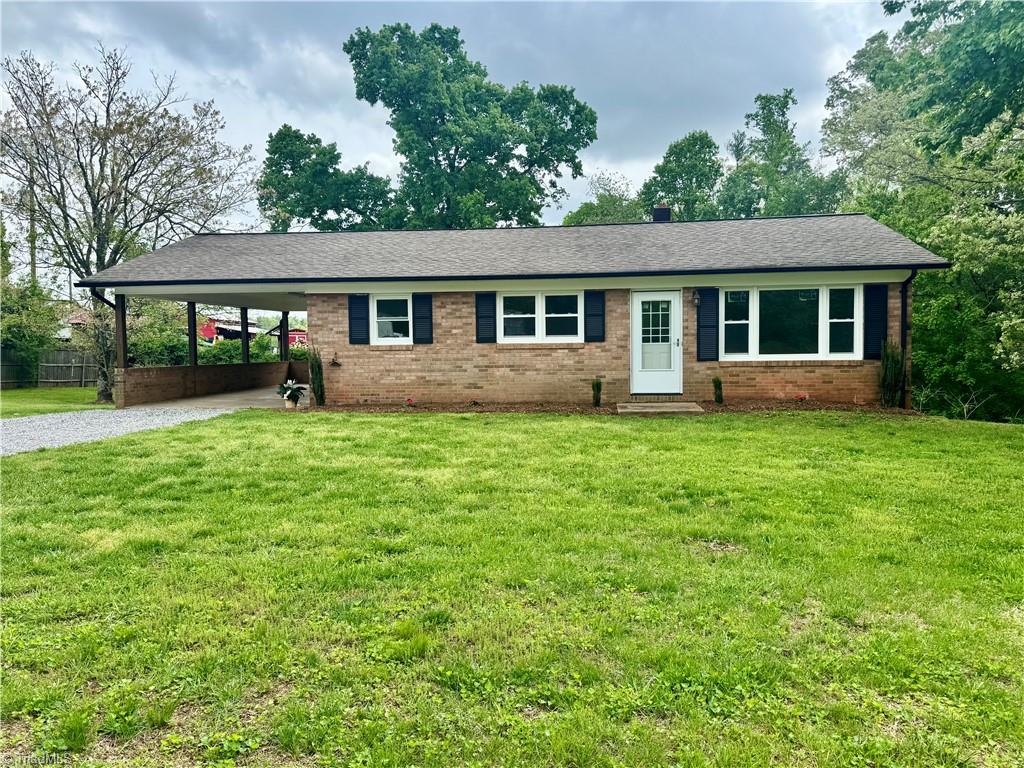542 Mulberry Mill Road, North Wilkesboro, North Carolina image 3