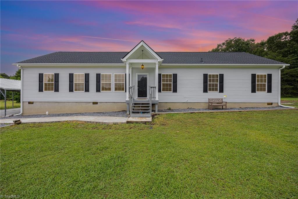 107 Riley Lane, Siler City, North Carolina image 1